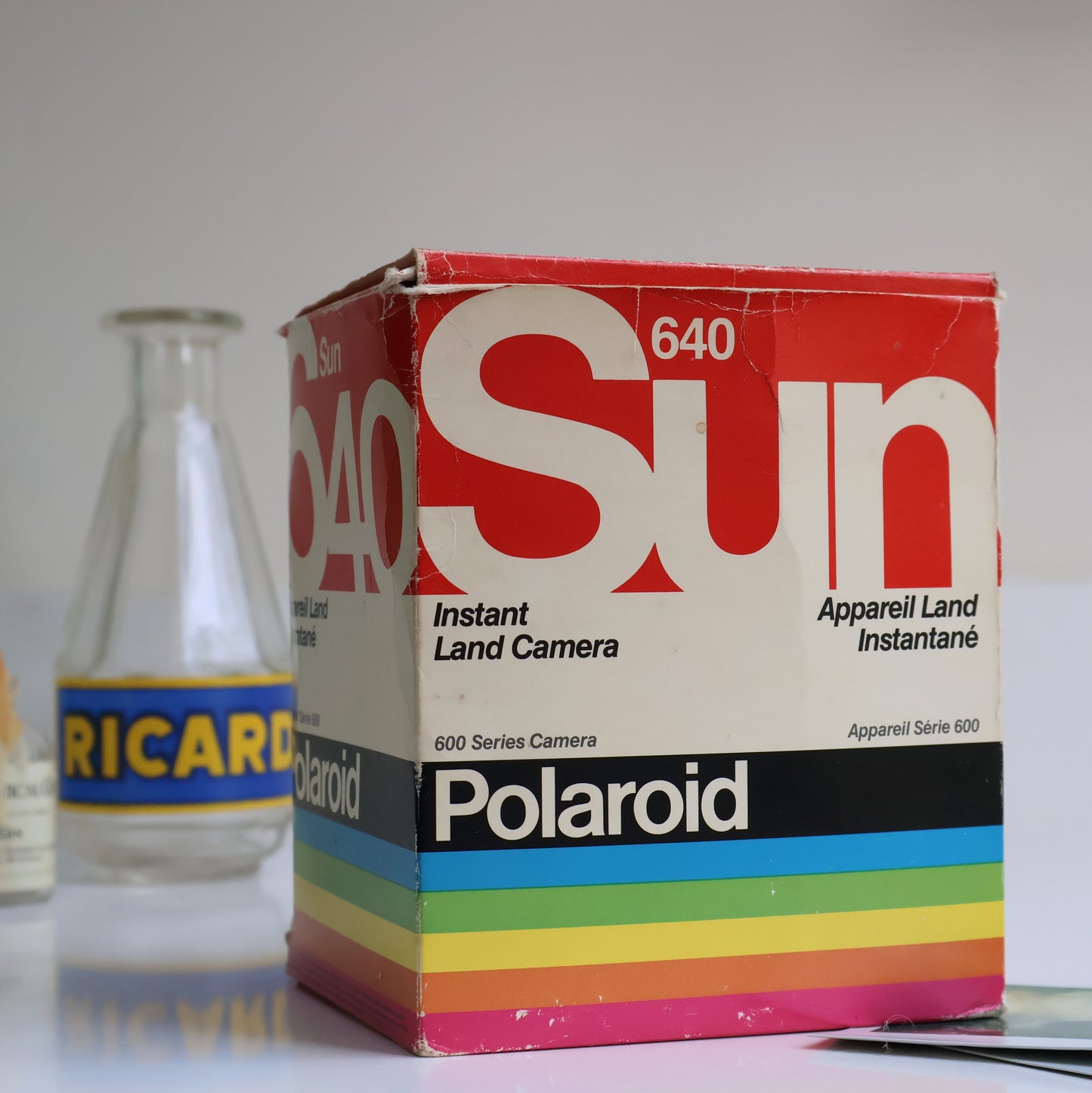 Polaroid Sun 640 Instant Film Camera