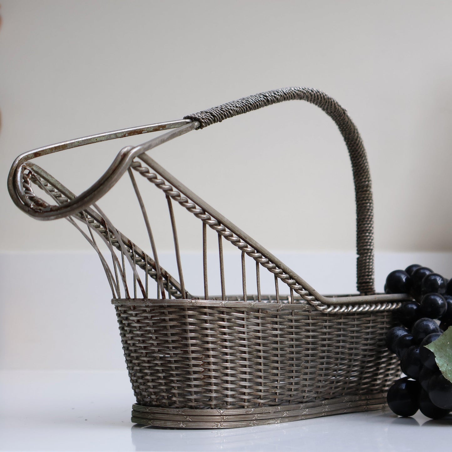 Vintage Metal Wine Bottle Holder