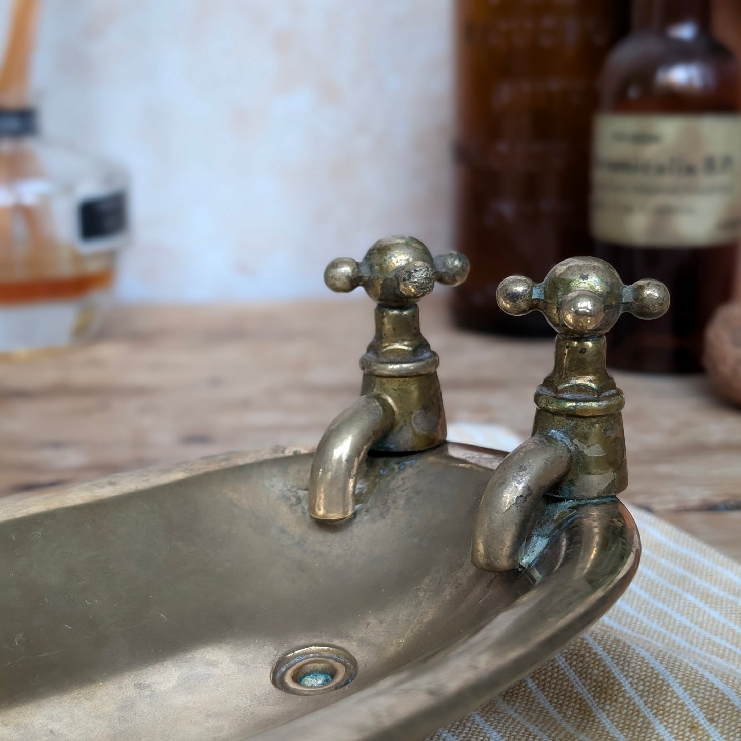 Metal Bath Soap Dish