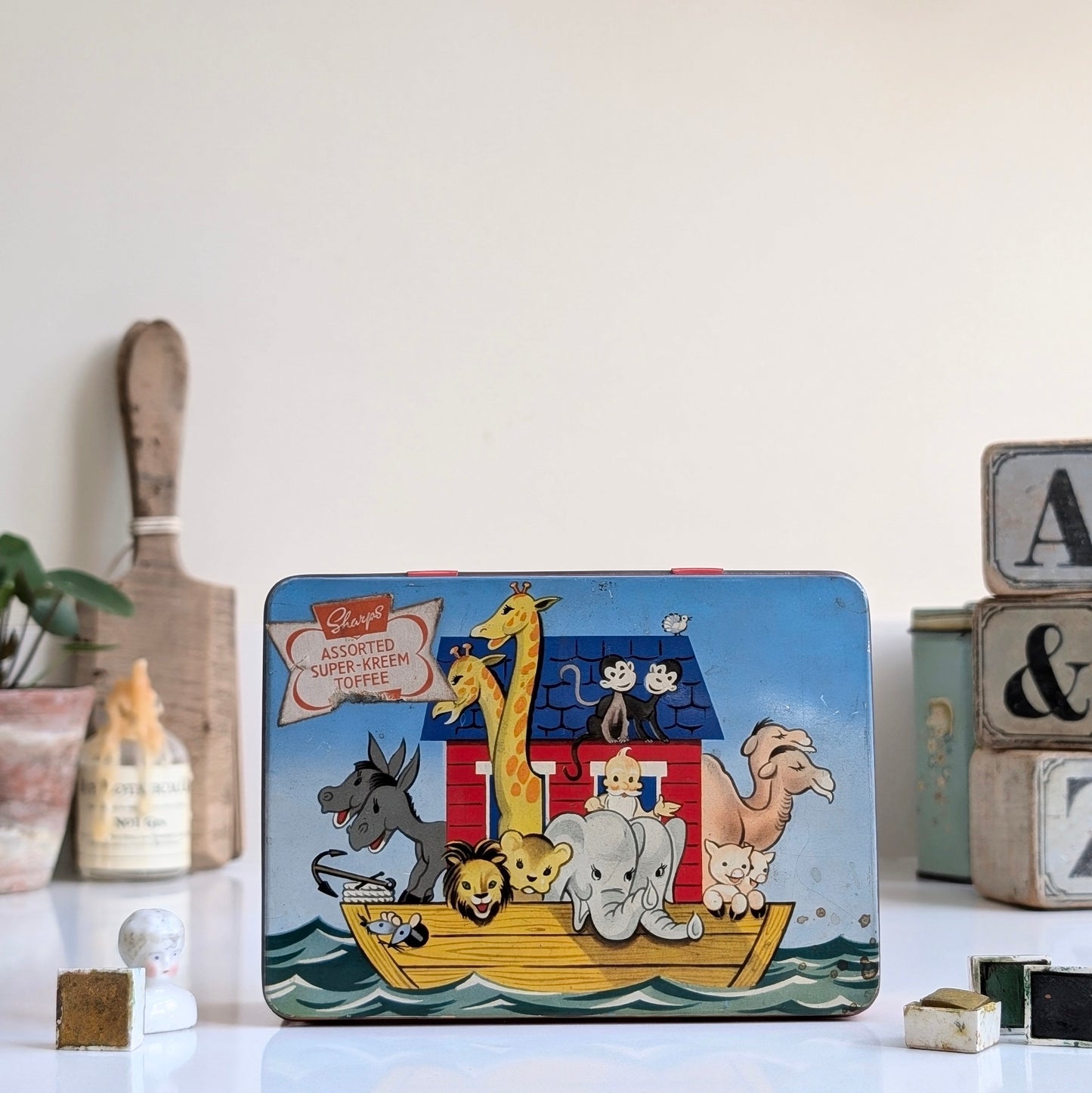 Noahs Ark Sharps Toffee Tin