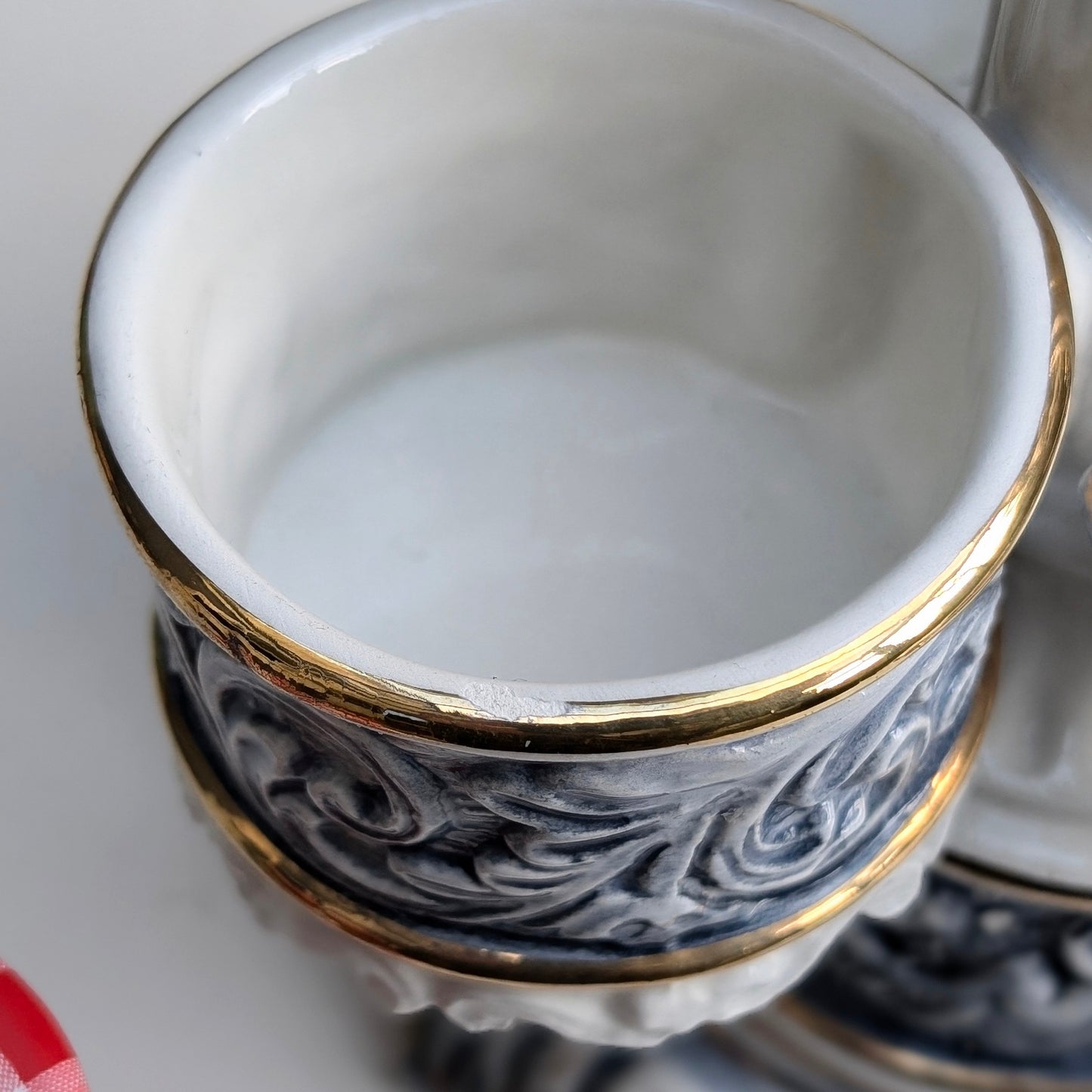 Capodimonte Italian Condiment Holder Centrepiece