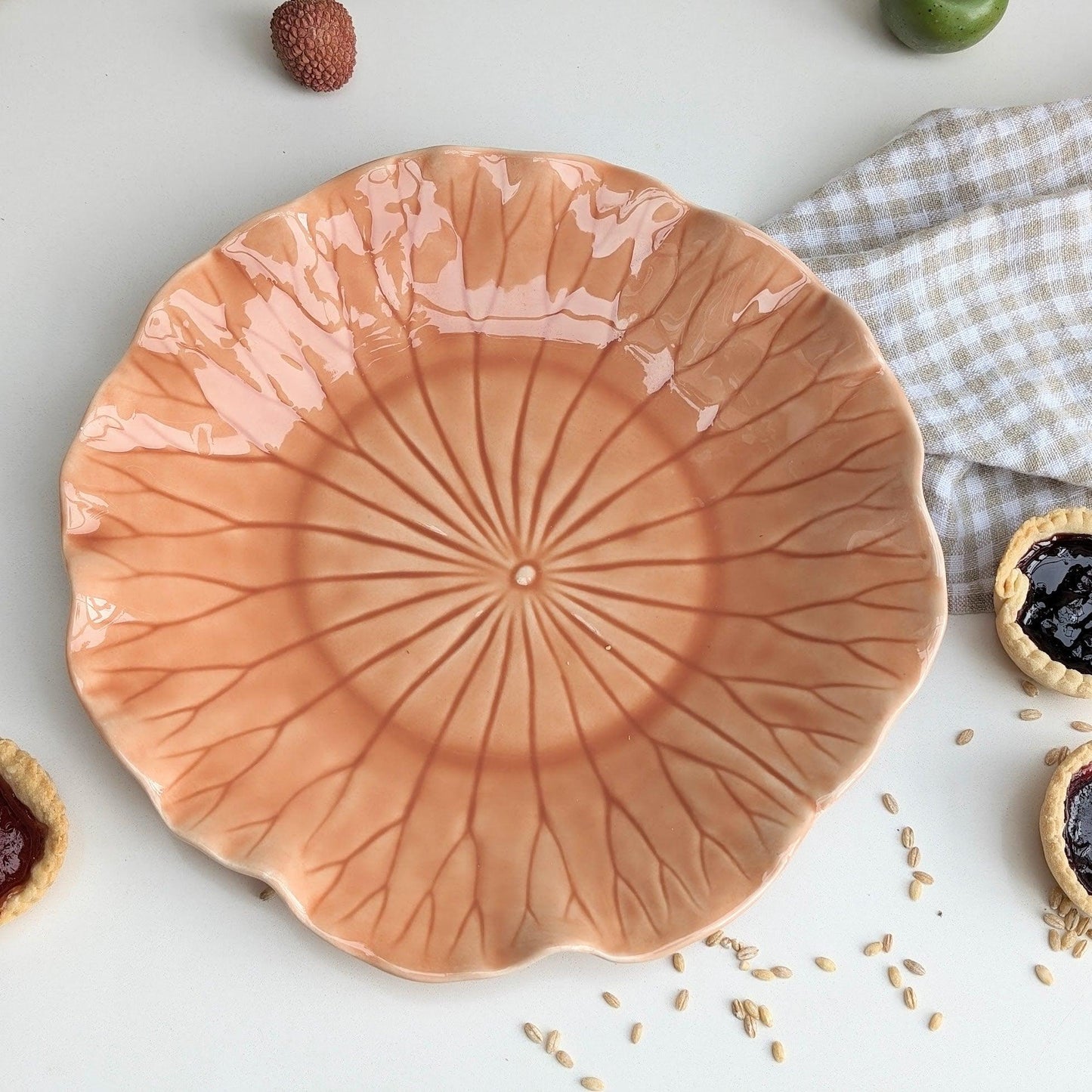 Metlox California Pottery - Lotus Pattern Plate