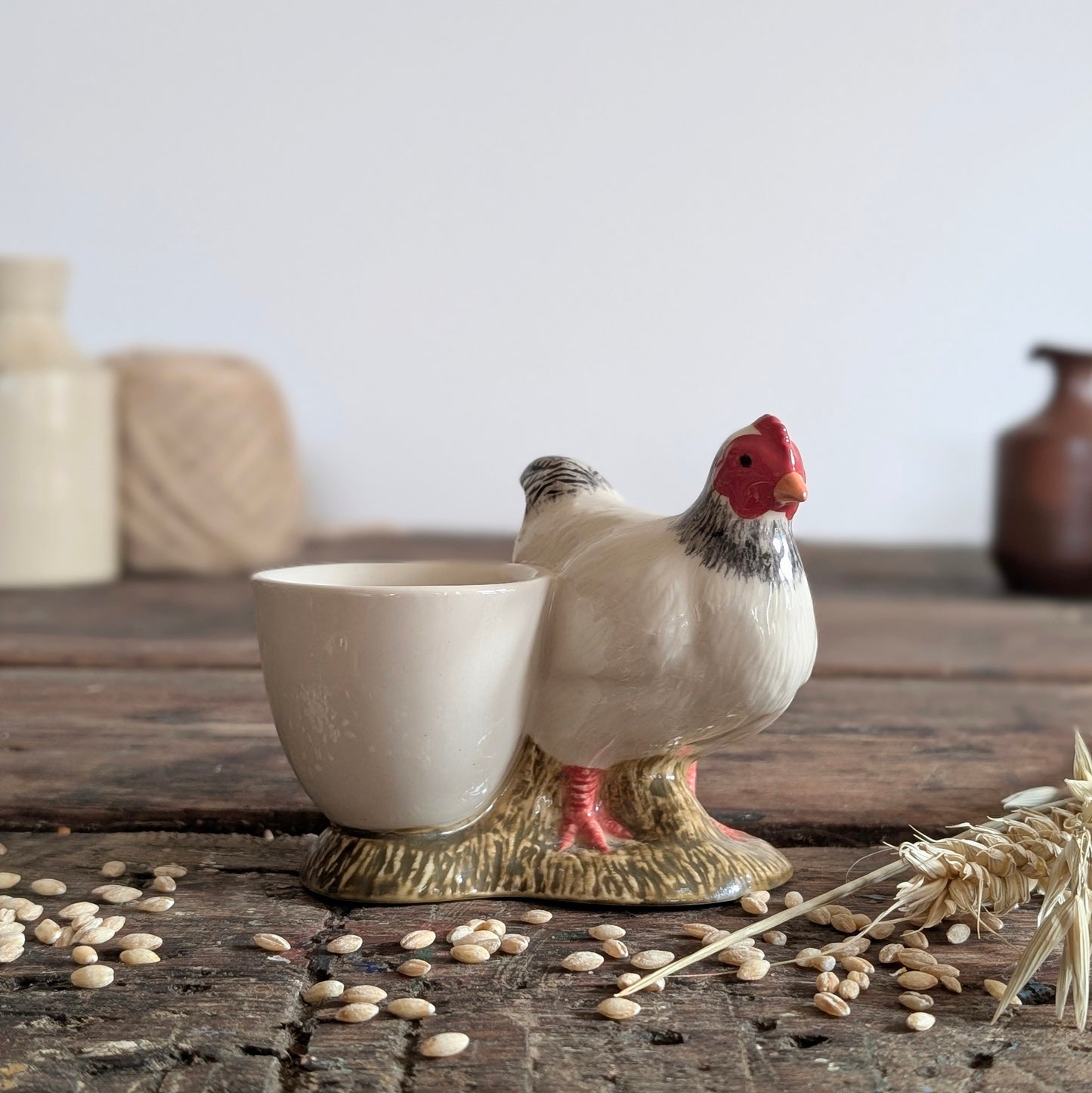 Quail Ceramics Hen Egg Cup - White and Grey