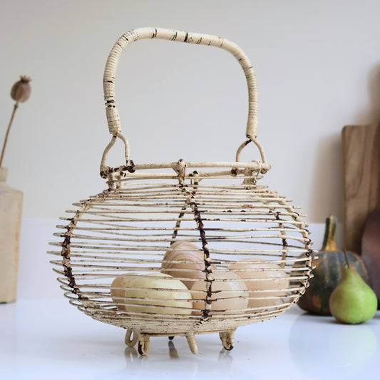 French Painted Wire Egg Basket (Cream)