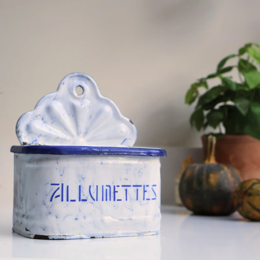 Enamel 'Allumettes' (Matchstick) Tin