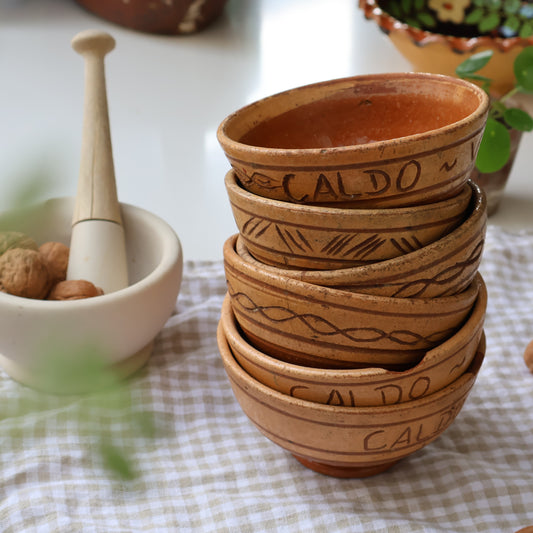 Traditional Portuguese Caldo Verde Bowls (6)