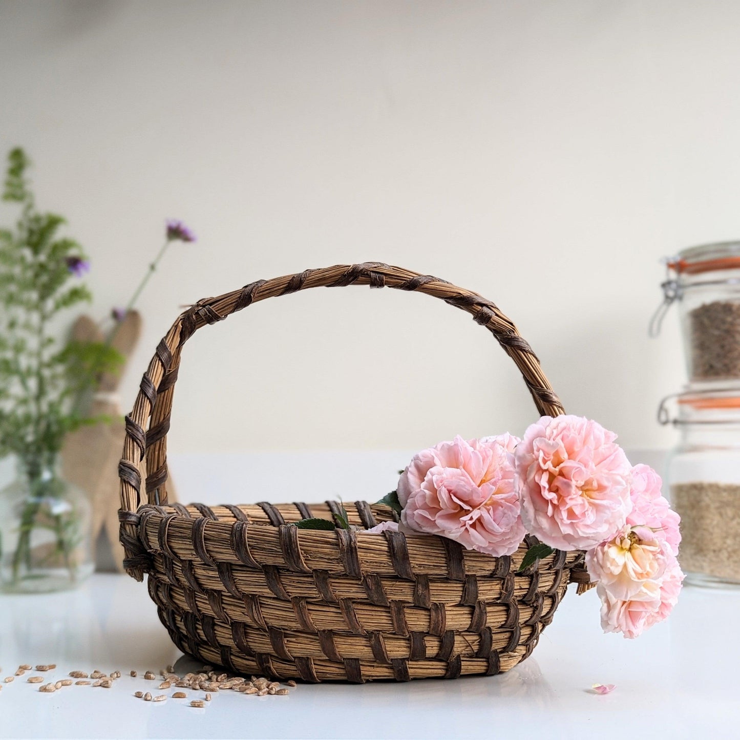 Vintage Basket (B)