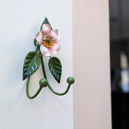 Toleware Flower Hook - Pink