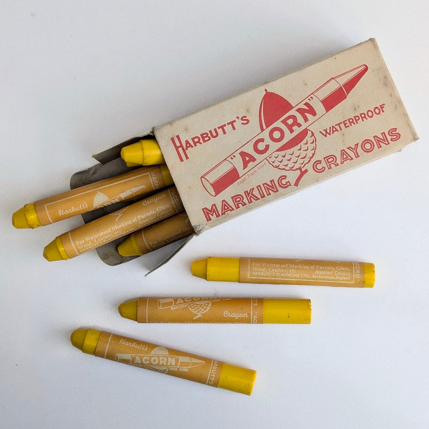 Harbutt's Acorn Waterproof Crayons