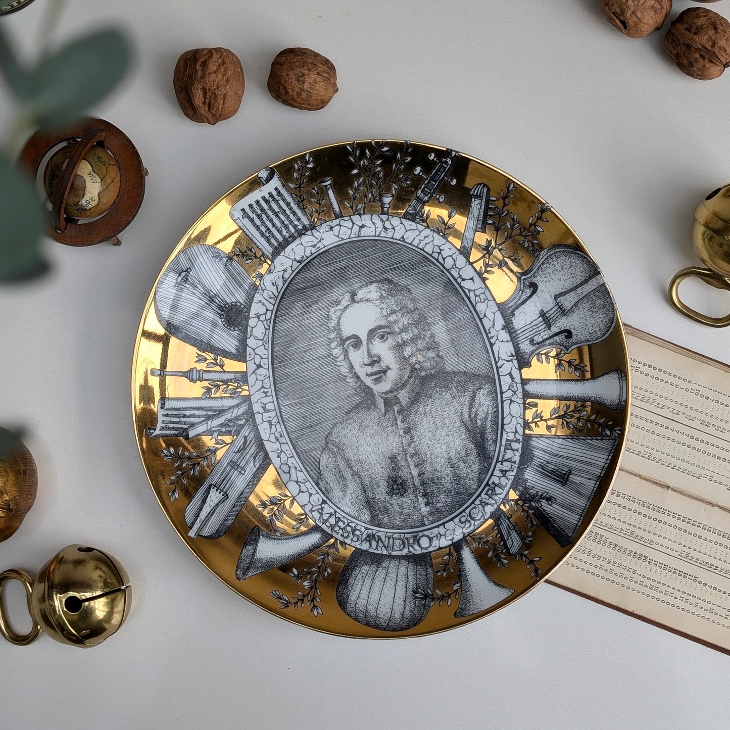 Piero Fornasetti Grandi Maestri Plate - Paisello