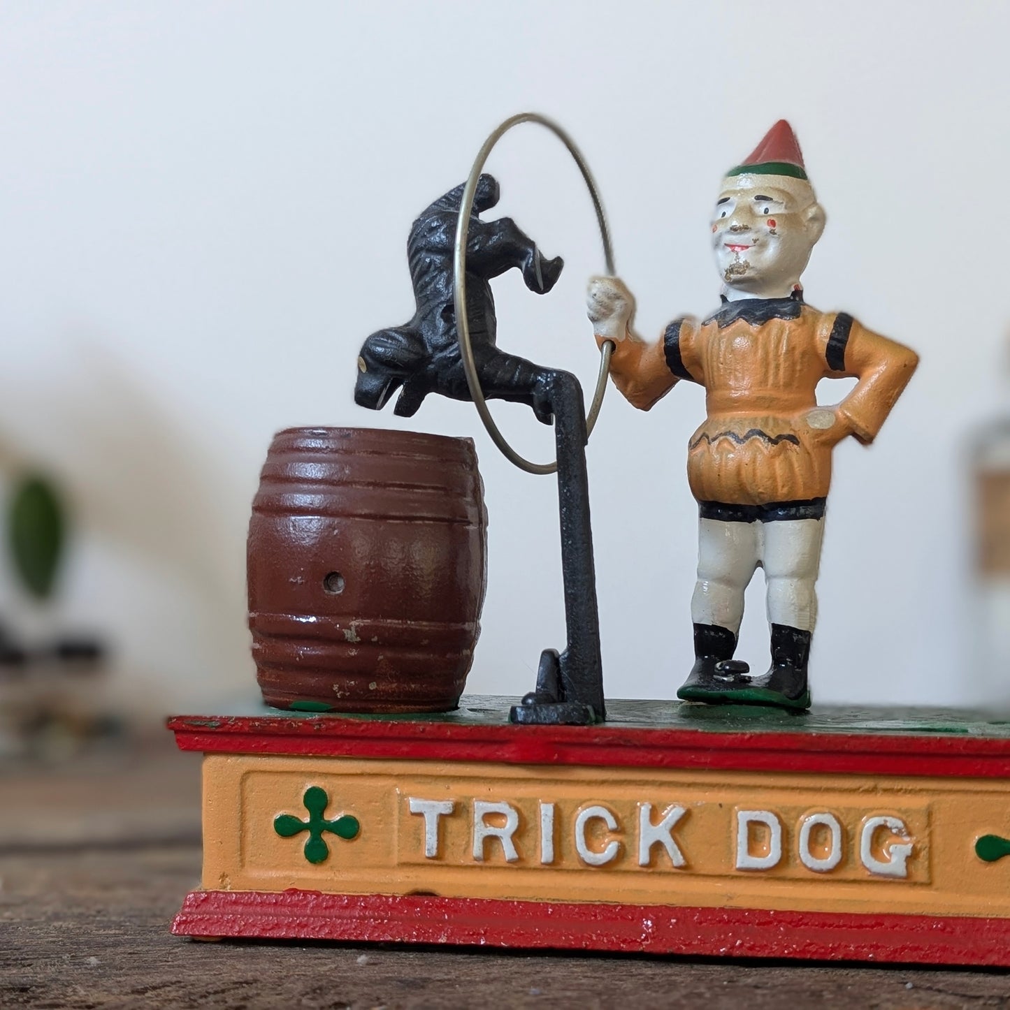 Cast Iron 'Trick Dog' Money Box