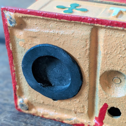 Cast Iron 'Trick Dog' Money Box