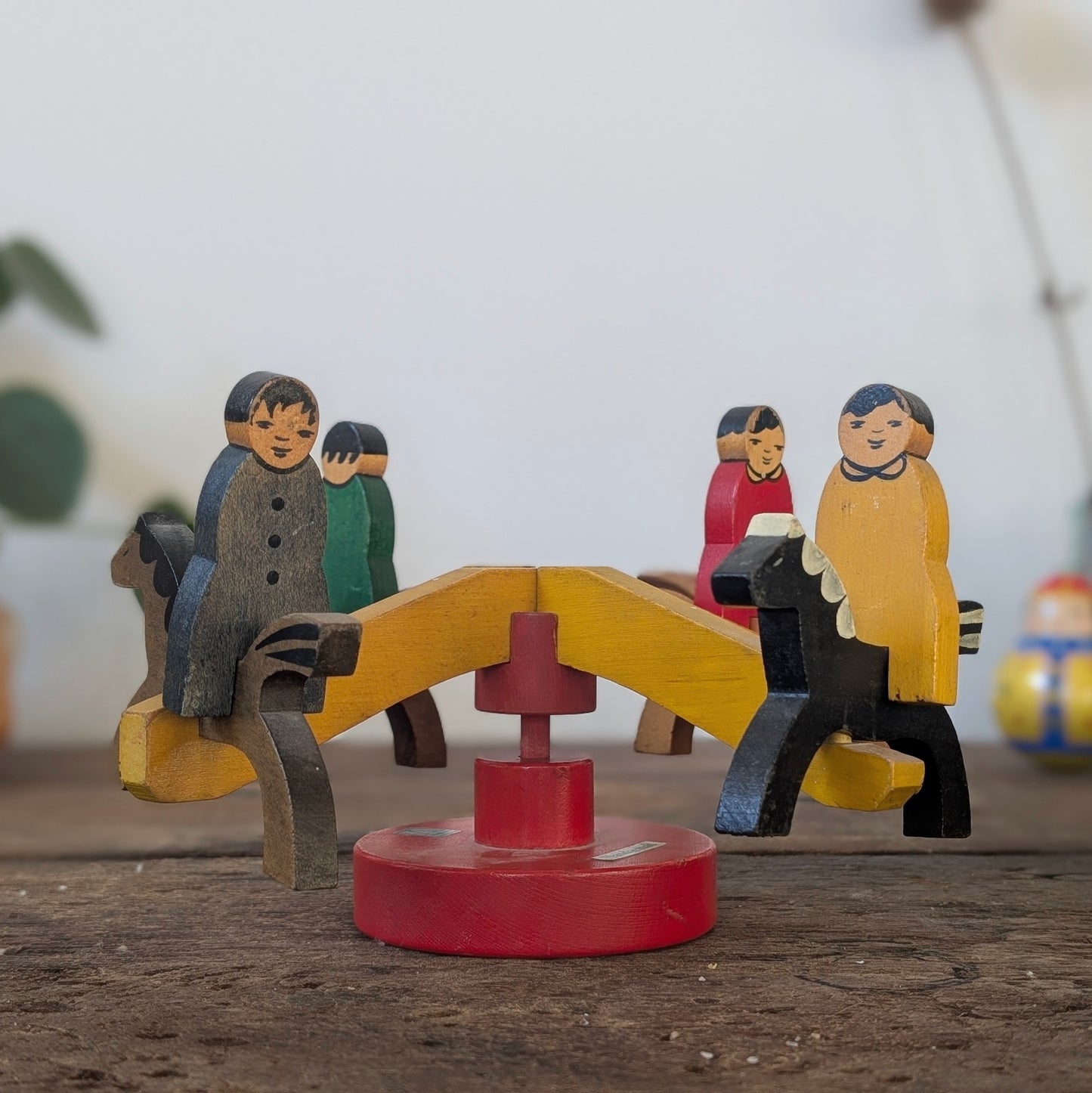 Albisbrunn Spielwaren Wooden Carousel Toy