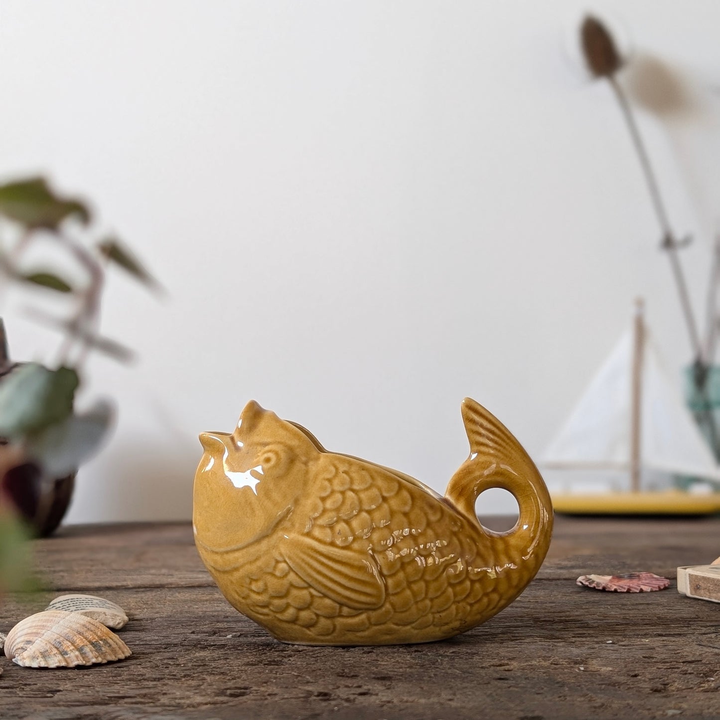 Shorter and Sons Fish Jug