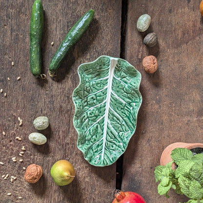 Bordallo Pinheiro Green Majolica Leaf-Shaped Dish