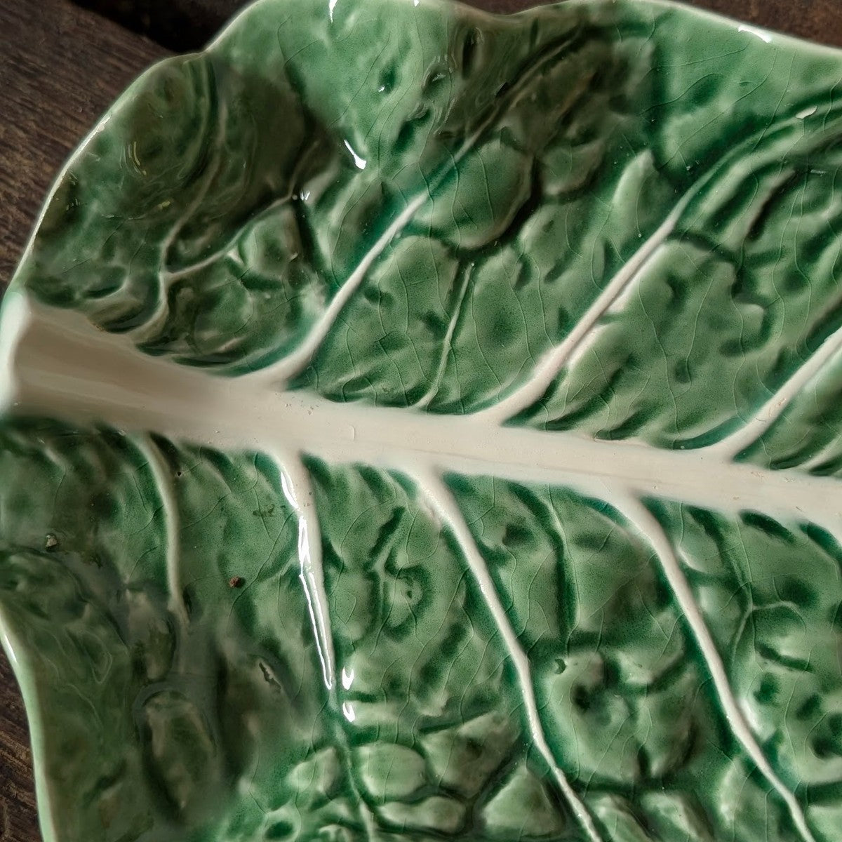 Bordallo Pinheiro Green Majolica Leaf-Shaped Dish