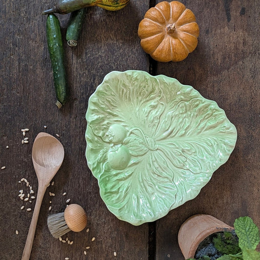 Carlton Ware Pale Green Tomato Leaf Plate