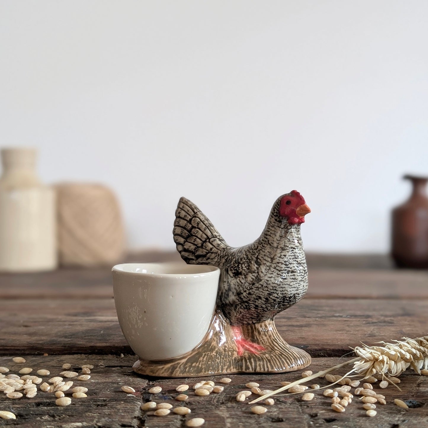 Quail Ceramics Hen Egg Cup - Light Grey