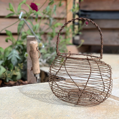 French Wire Round Egg Basket
