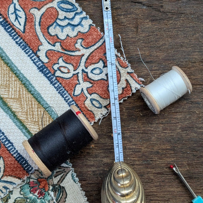 Small Clam Shell Tape Measure