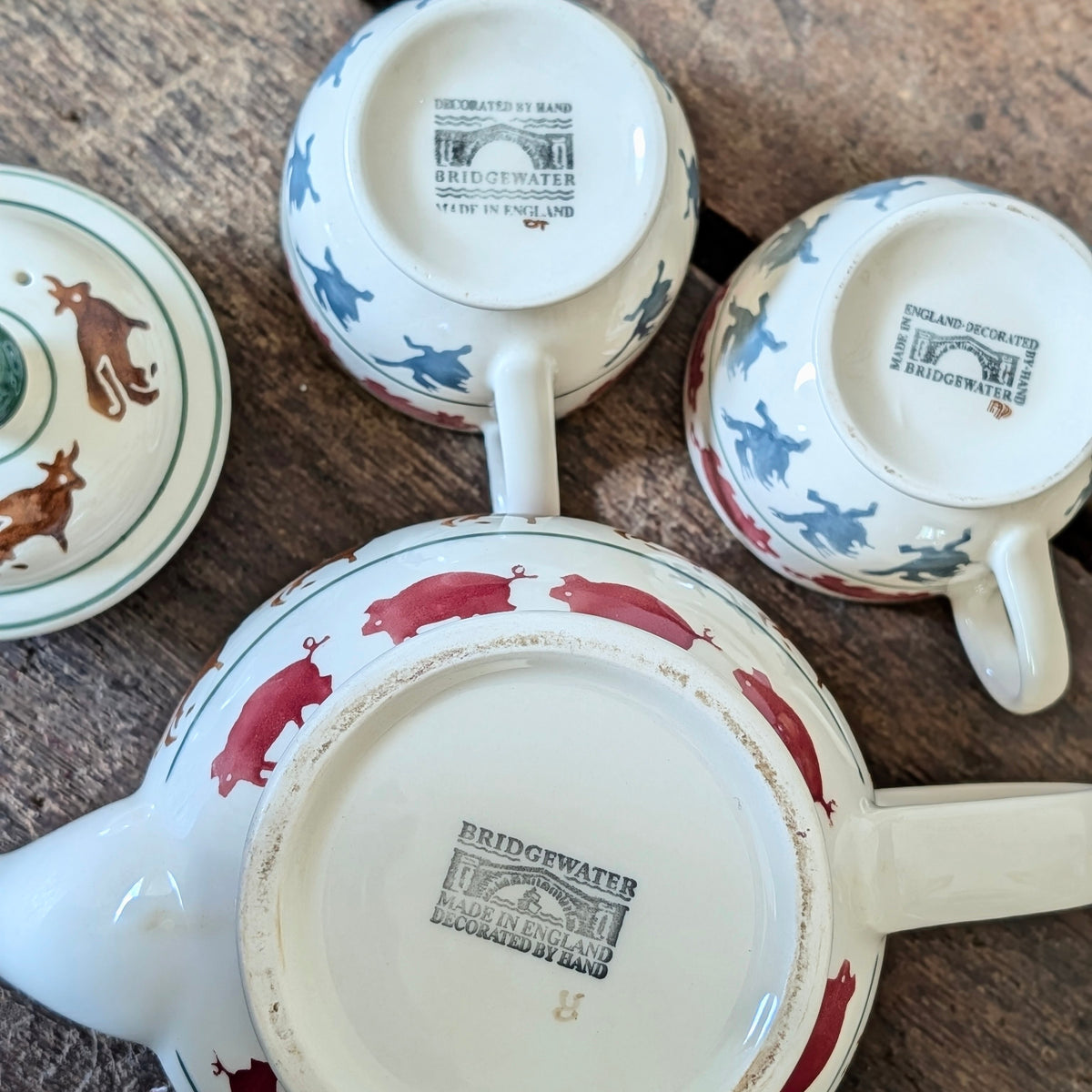 Vintage Emma Bridgewater Farmyard 2 Pint Teapot and Two Teacups (1999)