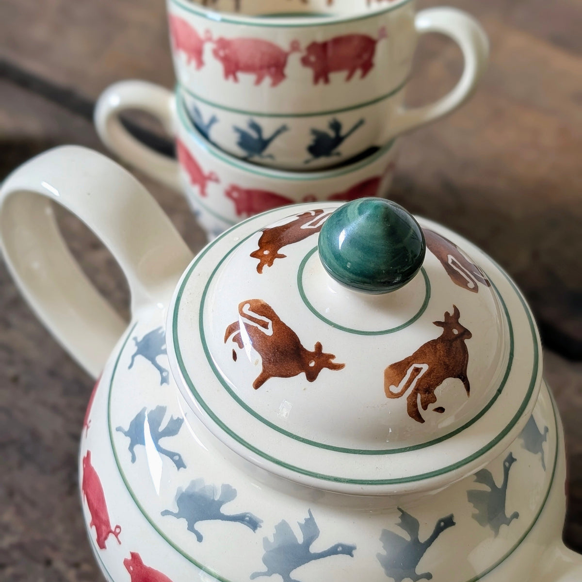 Vintage Emma Bridgewater Farmyard 2 Pint Teapot and Two Teacups (1999)