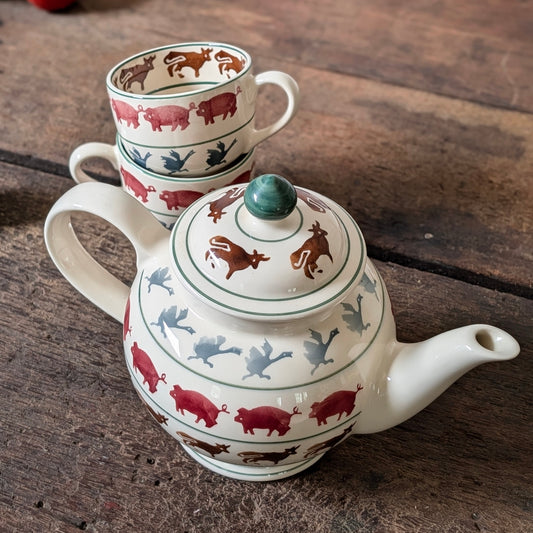 Vintage Emma Bridgewater Farmyard 2 Pint Teapot and Two Teacups (1999)