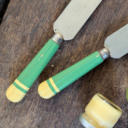 Vintage 'Skyline' Icing Spatula/Knife