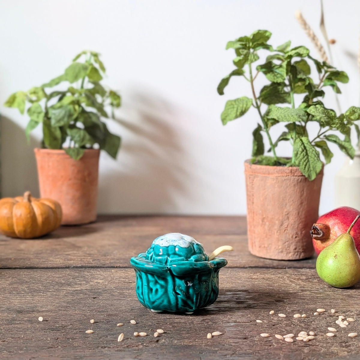 Small French Cauliflower Shaped Mustard Pot