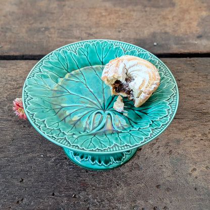 Wedgwood Majolica Green Leaf Pedestal Cake Stand
