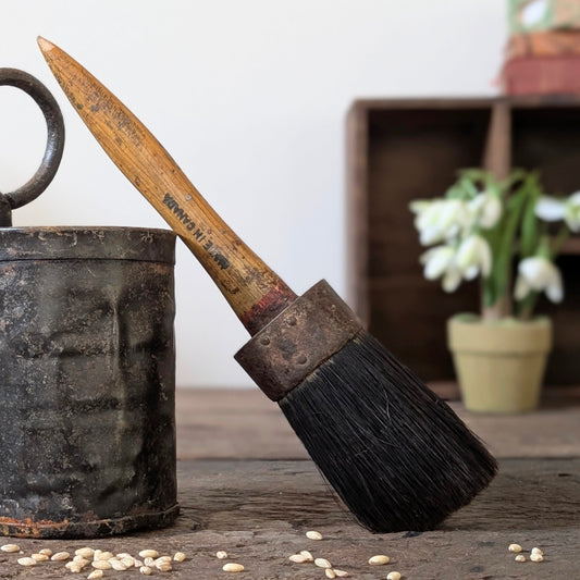 Round Rustic Paint Brush