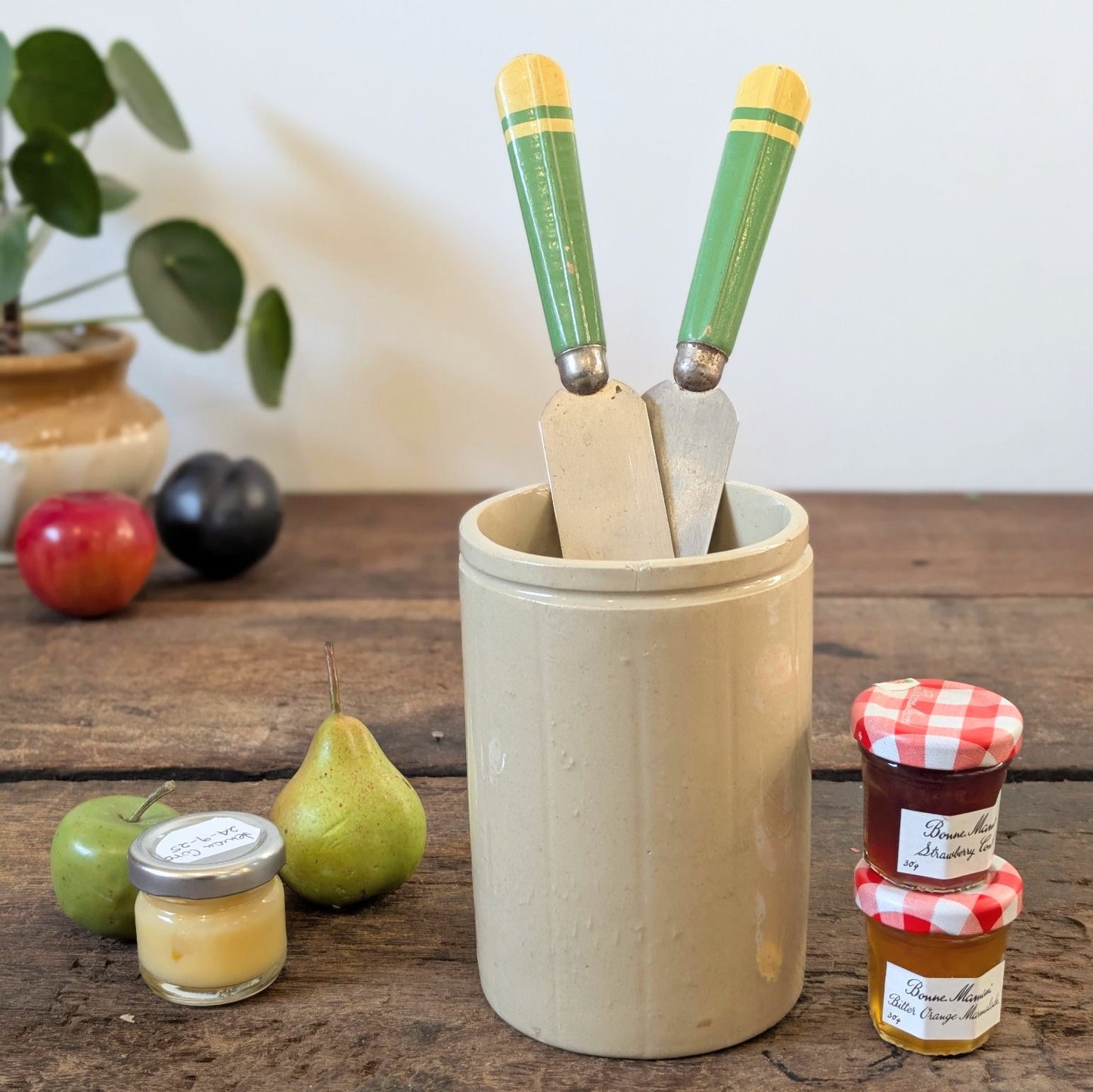 Vintage 'Skyline' Icing Spatula/Knife