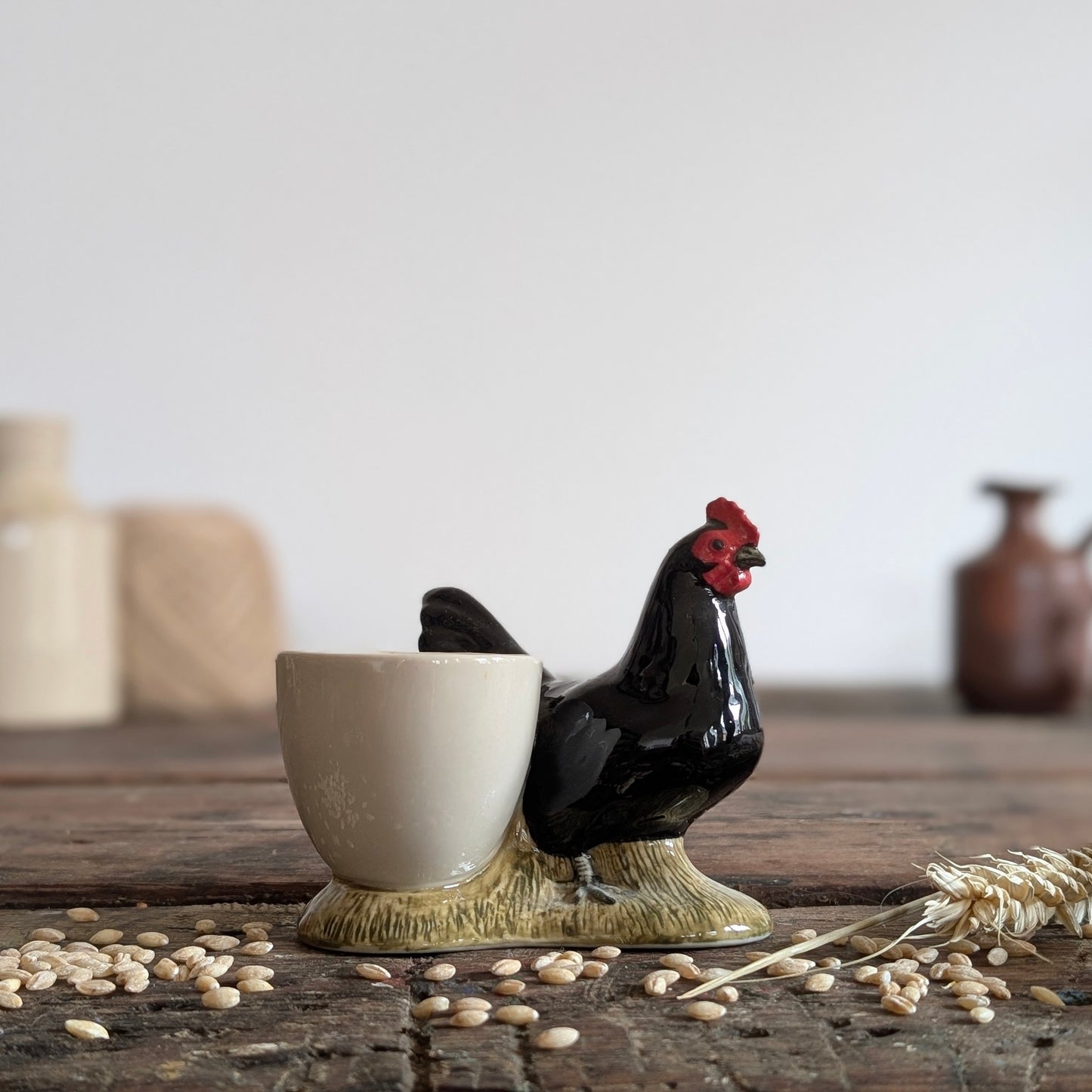Quail Ceramics Hen Egg Cup - Black