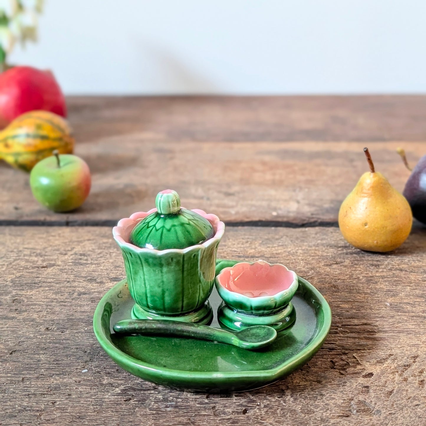 Colourful Lily Pad Cruet Set