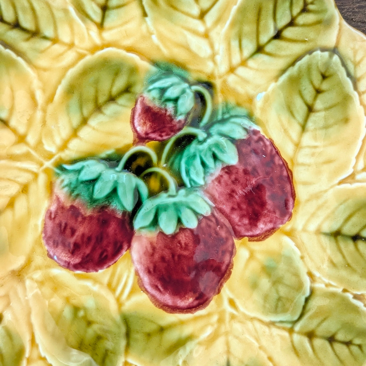 Sarreguemines Majolica Strawberry and Leaf Plate
