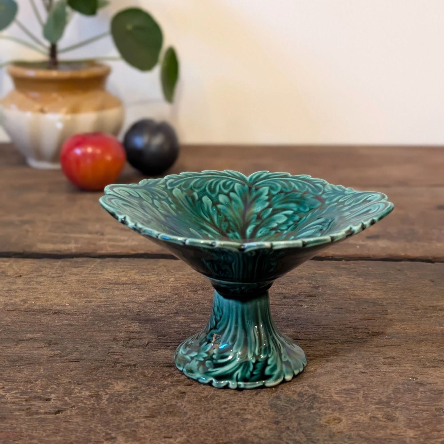Rare Small Majolica Acanthus Leaf Green Glazed Pedestal 'Vide-Poche' Compote