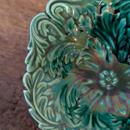 Rare Small Majolica Acanthus Leaf Green Glazed Pedestal 'Vide-Poche' Compote